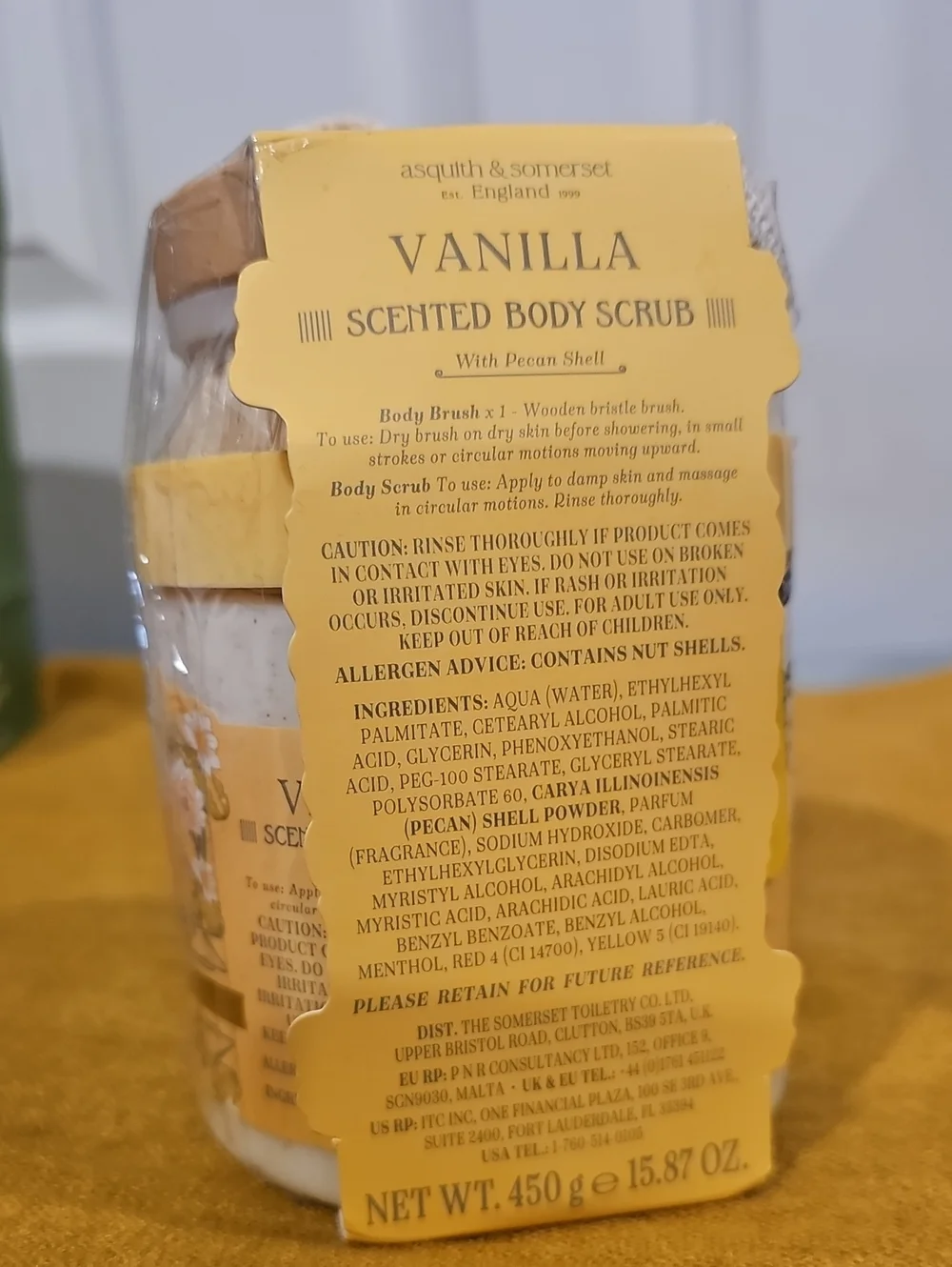 Asquith & Somerset Vanilla Scented Body Scrub w Brush 15.87 oz- New Sealed